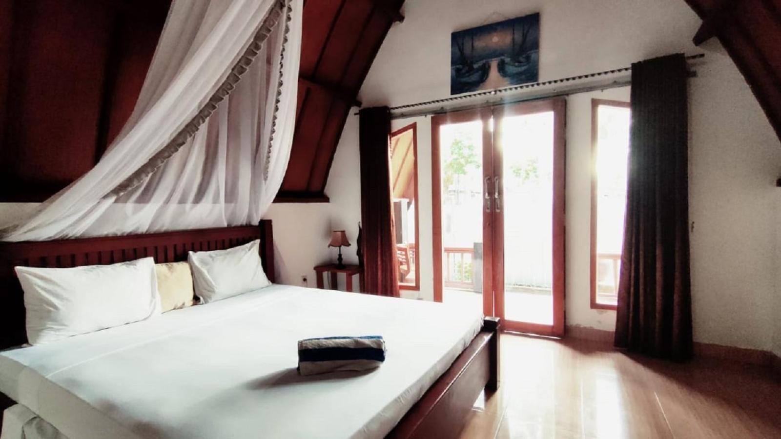 Matahari Bungalow 3 กิลิไอร์ ภายนอก รูปภาพ