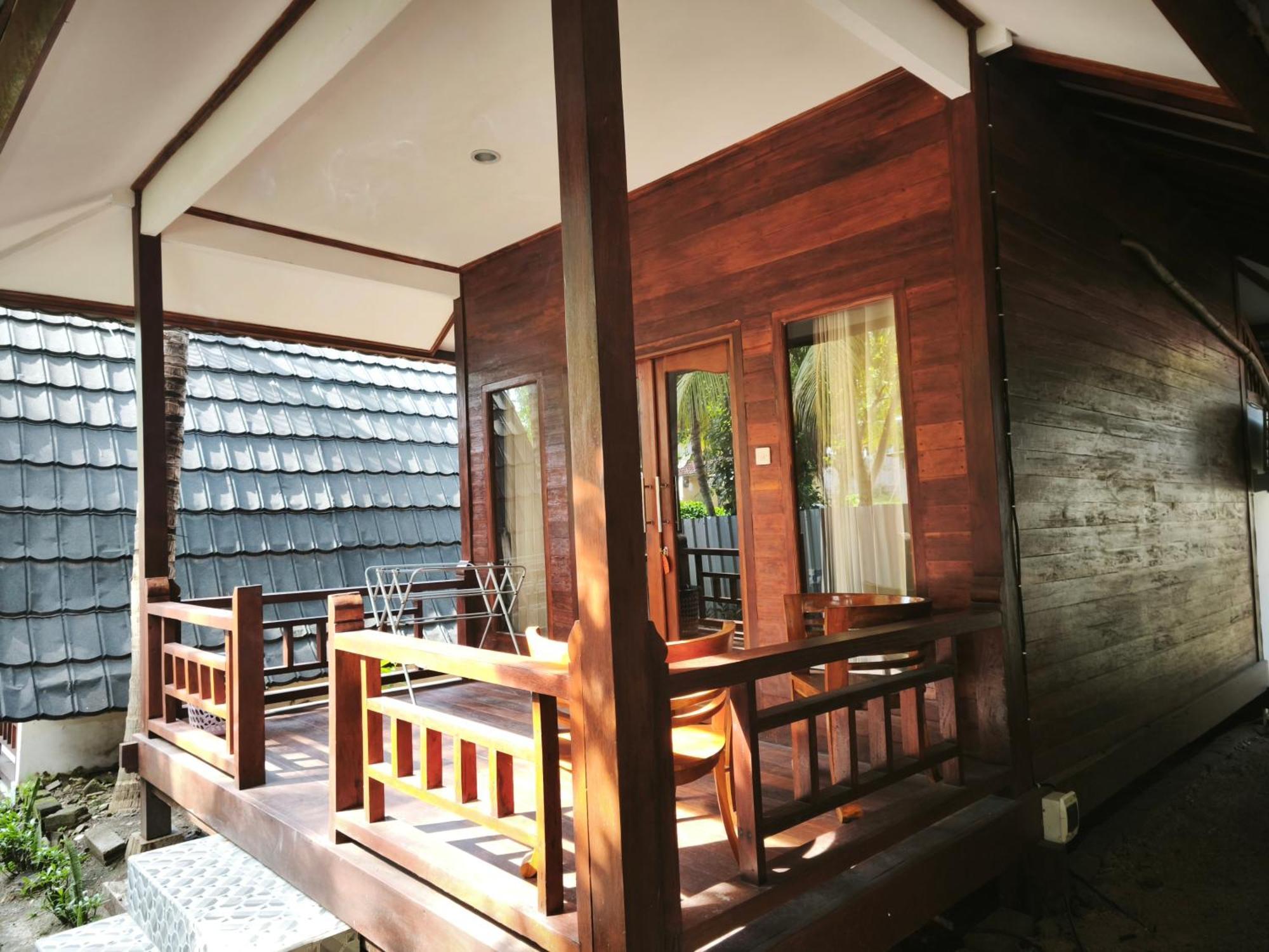 Matahari Bungalow 3 กิลิไอร์ ภายนอก รูปภาพ
