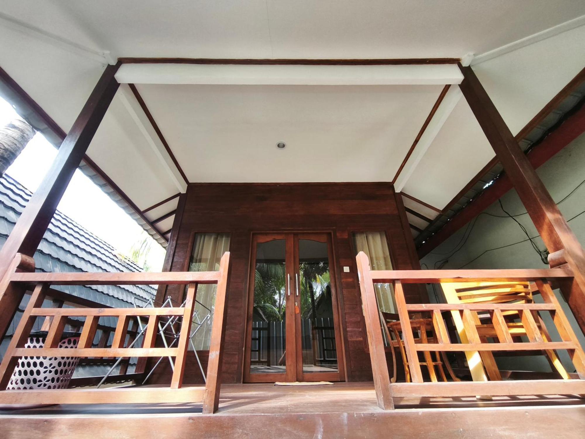 Matahari Bungalow 3 กิลิไอร์ ภายนอก รูปภาพ