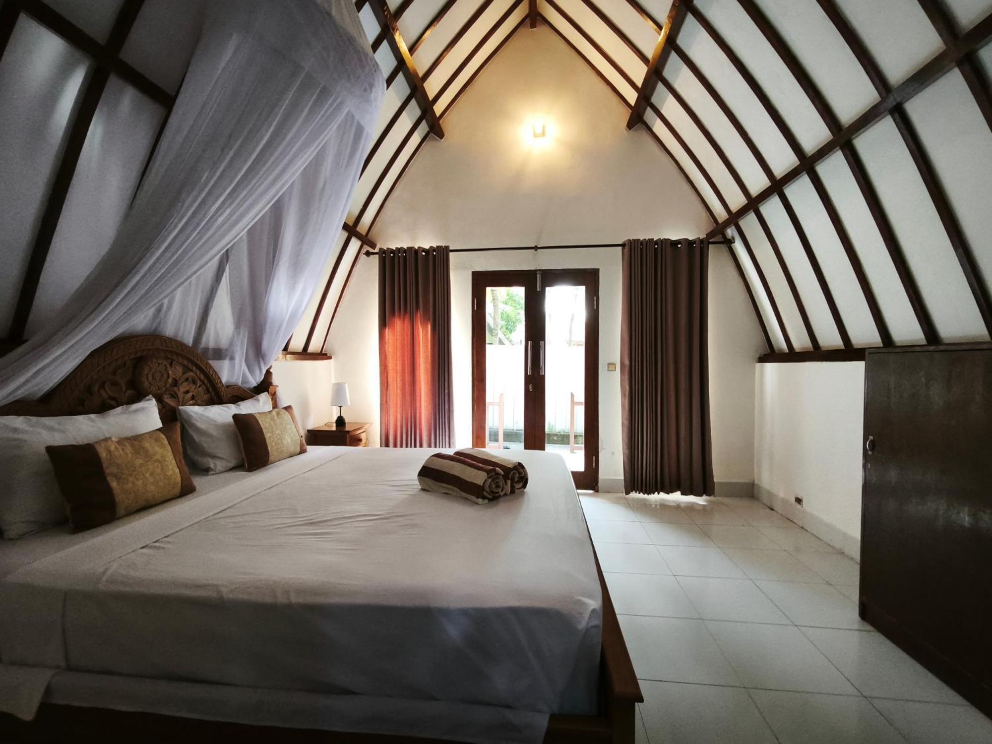 Matahari Bungalow 3 กิลิไอร์ ภายนอก รูปภาพ