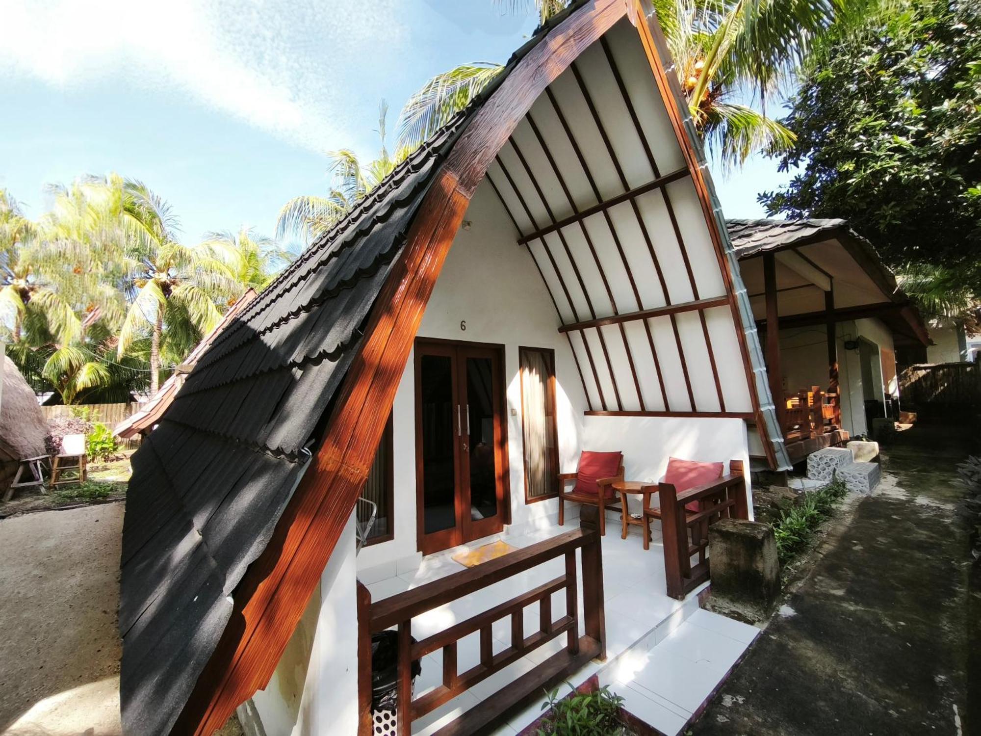 Matahari Bungalow 3 กิลิไอร์ ภายนอก รูปภาพ