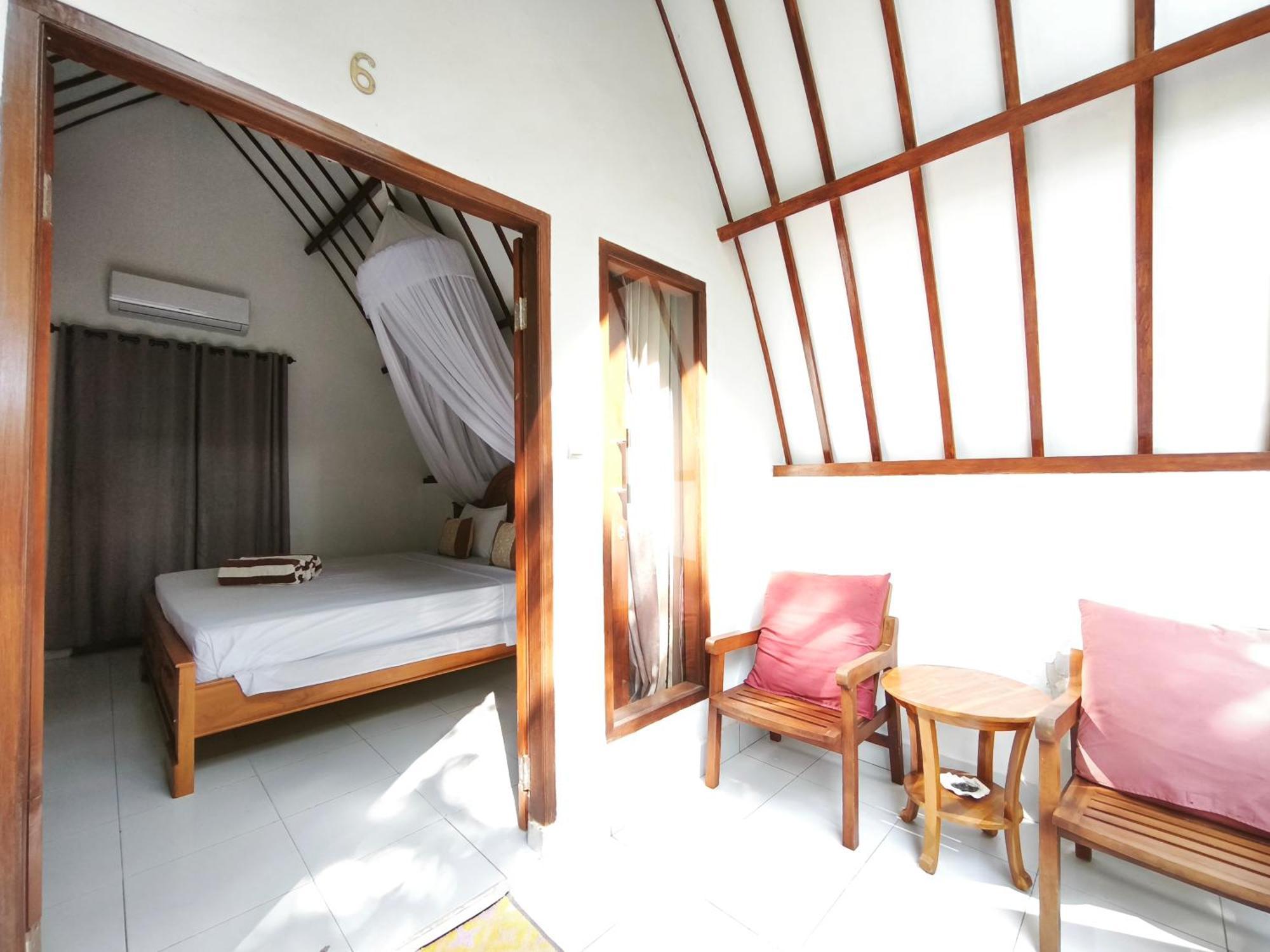 Matahari Bungalow 3 กิลิไอร์ ภายนอก รูปภาพ