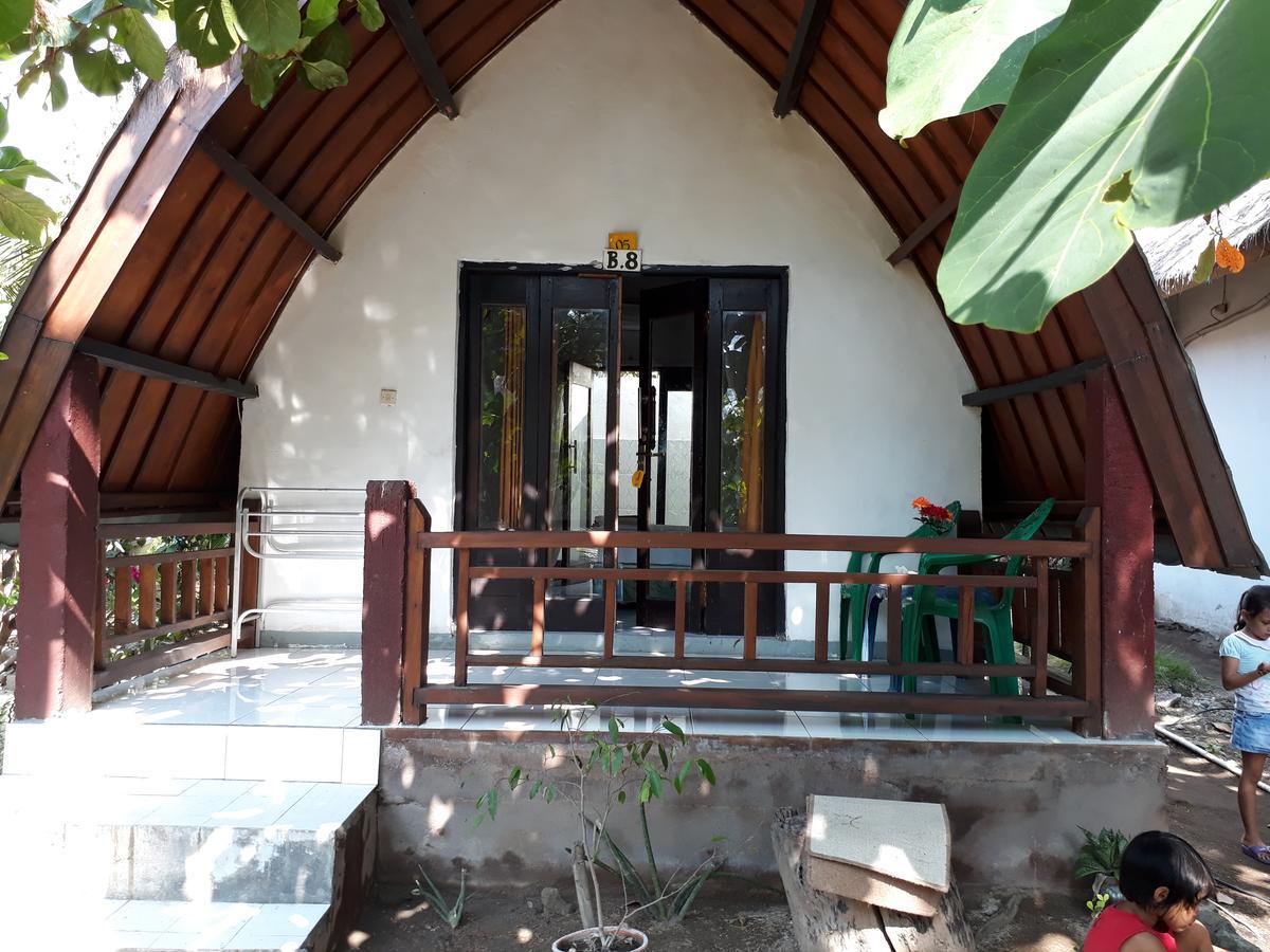 Matahari Bungalow 3 กิลิไอร์ ภายนอก รูปภาพ